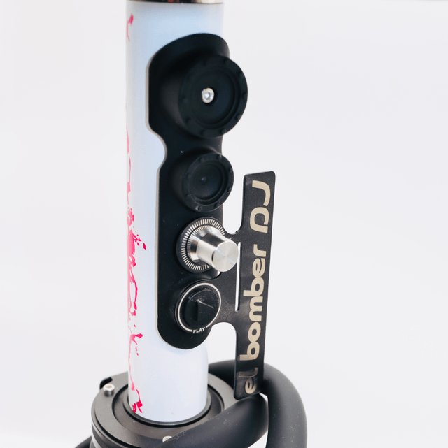El Bomber DJ Hookah 🎵 – Sleek White Edition